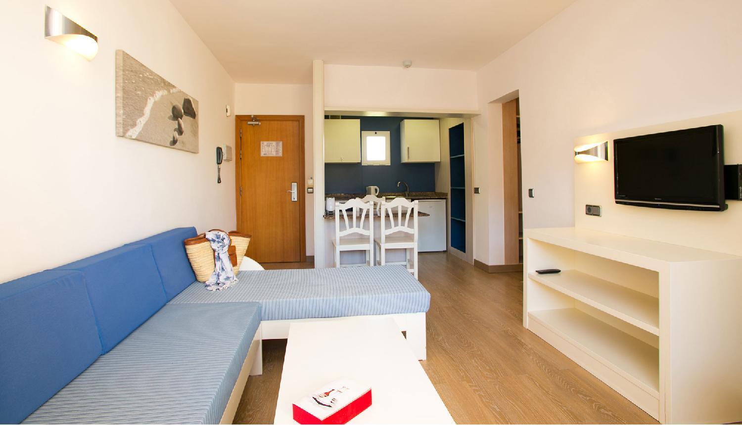 Aparthotel Aquasol 3*
